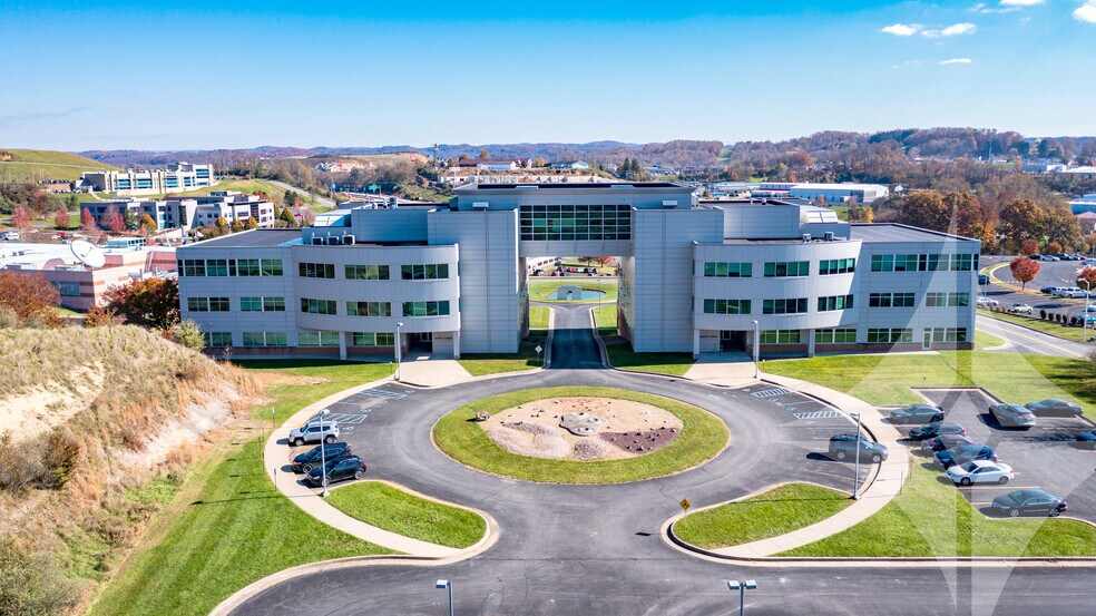 More Photos Of 5000 NASA Blvd, Fairmont Office For Lease