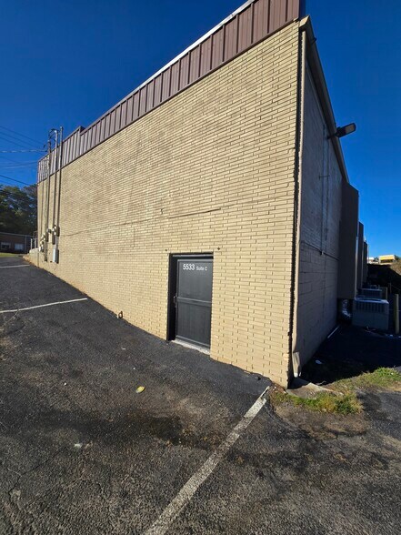 Primary Photo Of 5533 Atlanta Hwy, Flowery Branch Freestanding For Lease