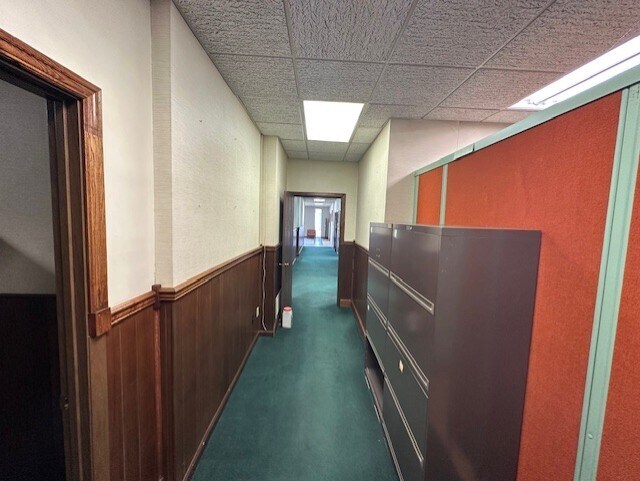 More Photos Of 39 Triangle St, Martin Bank For Lease