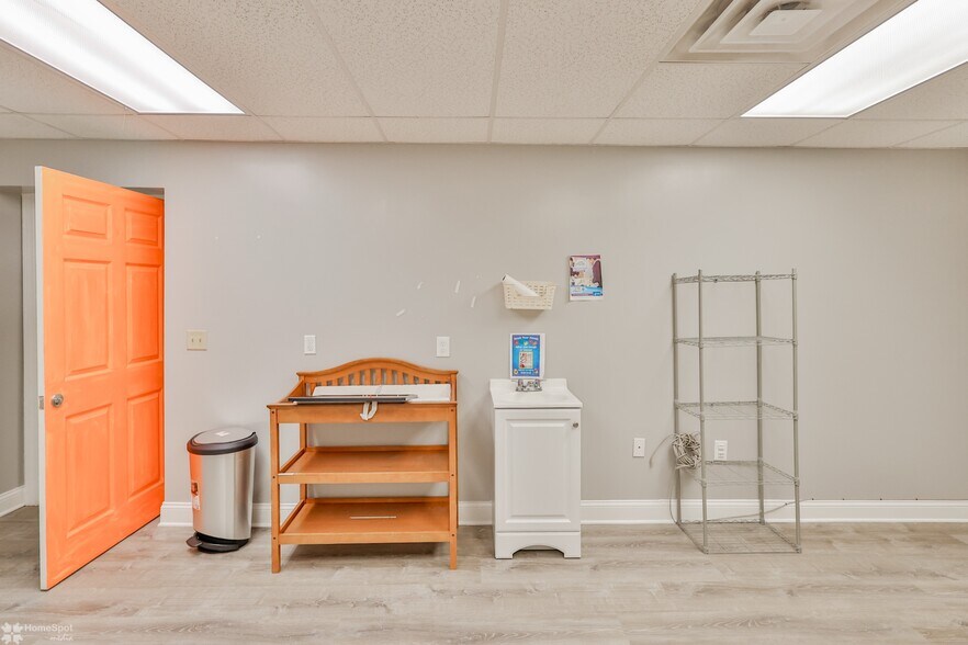 More Photos Of 1248 W Hamilton St, Allentown Office For Sale