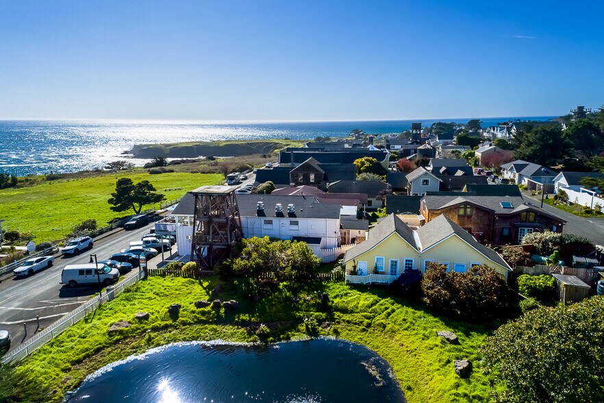 More Photos Of 45040 Main St, Mendocino Restaurant For Sale