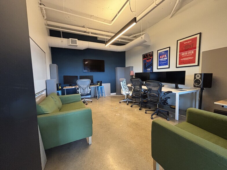 More Photos Of 90 Rue Beaubien O, Montréal Loft Creative Space For Lease