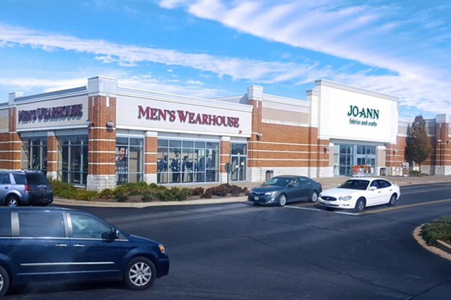 More Photos Of 712-726 W Town Center Blvd, Champaign Freestanding For Lease