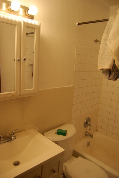 More Photos Of 2800 Stevens Ave, Minneapolis Multifamily For Sale