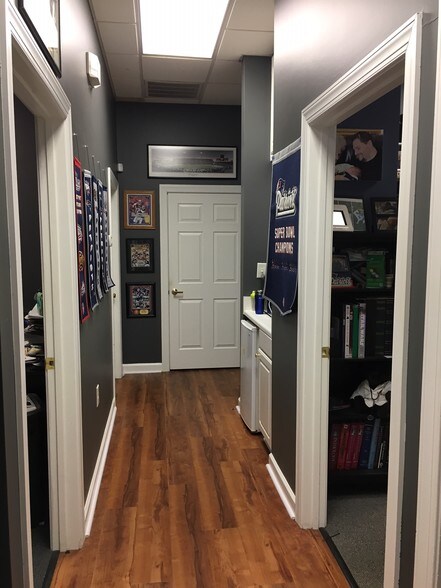 More Photos Of 1000 Bearcat Way, Morrisville Flex For Lease