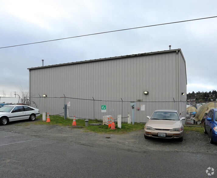 Primary Photo Of 653 NW 41st St, Seattle Warehouse For Sale