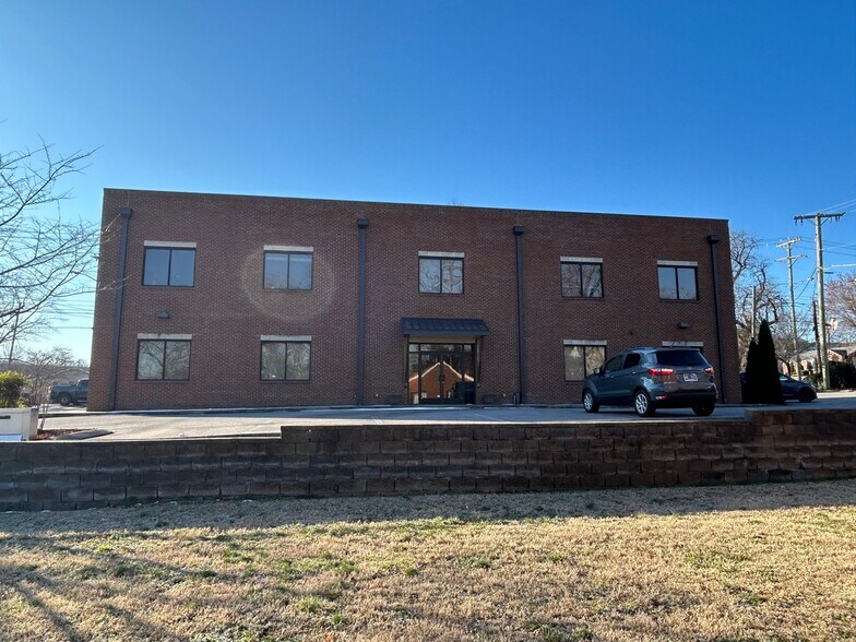 More Photos Of 2699 Fessey Ct, Nashville Office For Sale