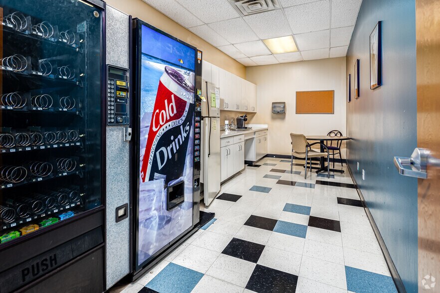 More Photos Of 1300 Teasley Ln, Denton Office For Sale