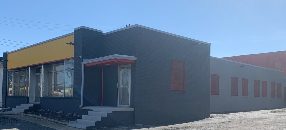 More Photos Of 5810-5814 Seminary Rd, Alexandria Freestanding For Lease