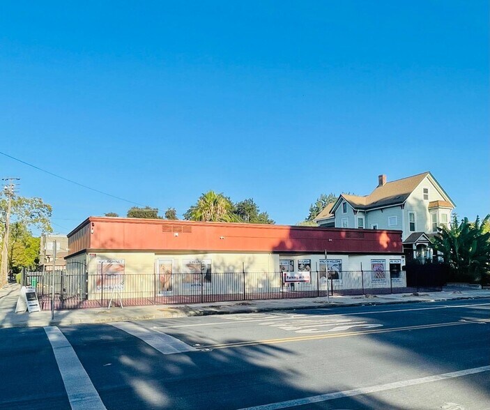 Primary Photo Of 942 N Hunter St, Stockton Office Residential For Sale