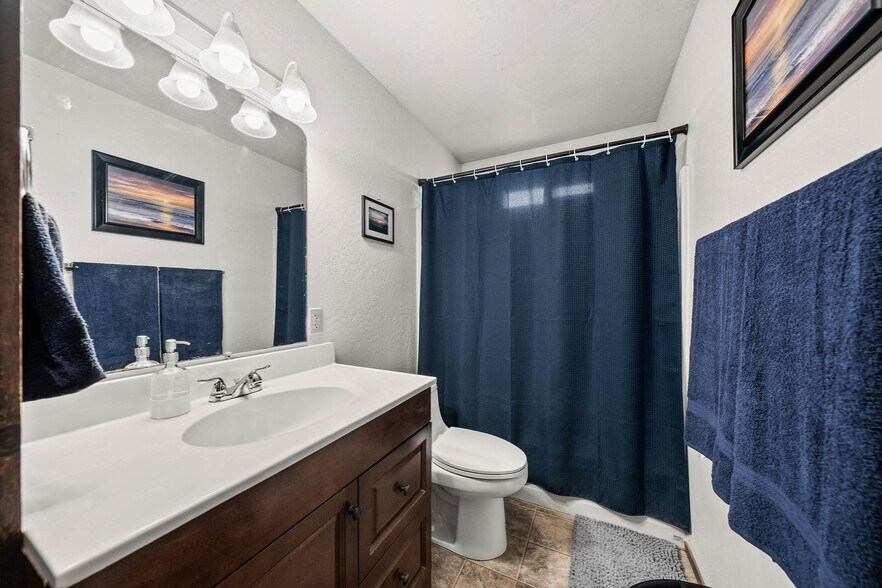 More Photos Of 4584 S Terrace Ave, Lakeport Apartments For Sale