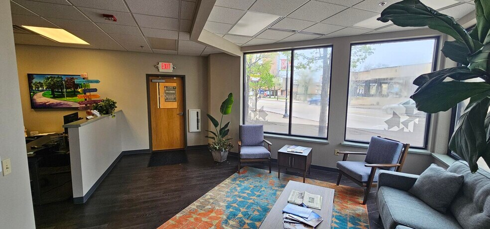More Photos Of 100 N Main St, Oshkosh Apartments For Lease