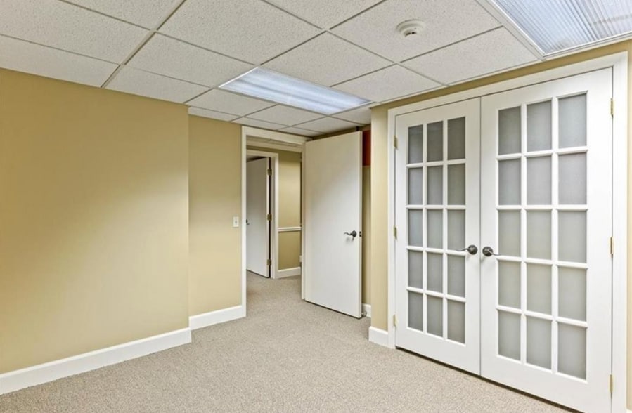 More Photos Of 110 Linden Oaks, Rochester Office Residential For Sale