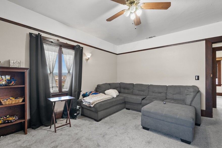 More Photos Of 217 E Lake Ave, Watsonville Office For Sale