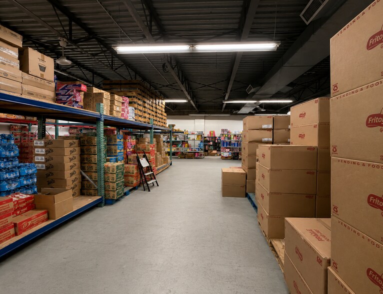 More Photos Of 55 St Johns Pl, Freeport Warehouse For Sale