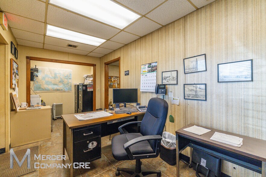 More Photos Of 3115 SE 67th St, Oklahoma City Manufacturing For Sale