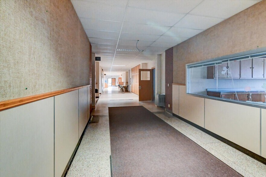 More Photos Of 520 E Holum St, Deforest Schools For Sale