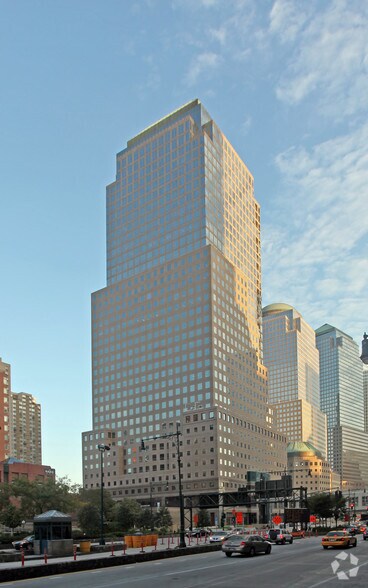 More Photos Of 200 Liberty St, New York Office For Lease