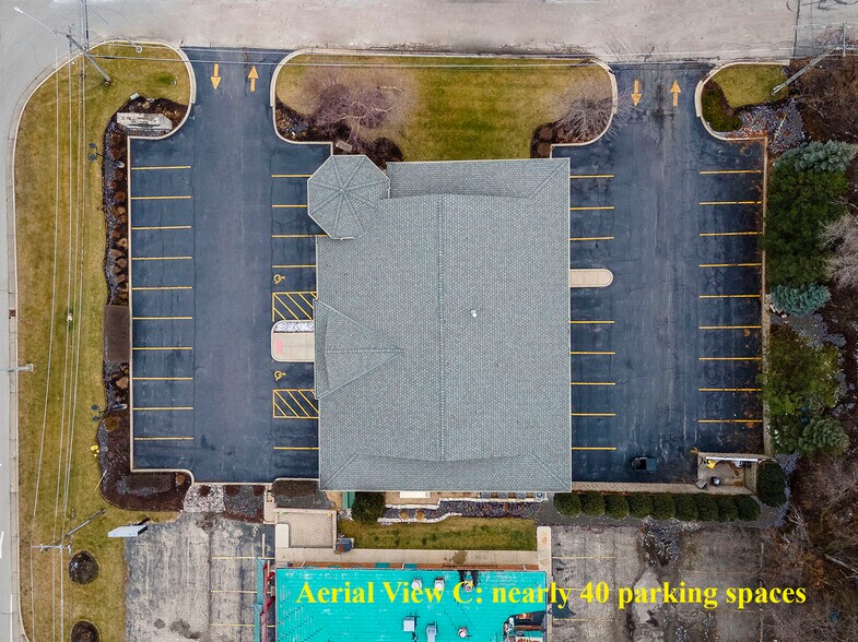 More Photos Of 739 North Ave, Glendale Heights Loft Creative Space For Sale