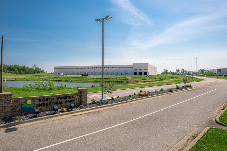 More Photos Of 11200 Industrial Park Dr, Evansville Manufacturing For Lease