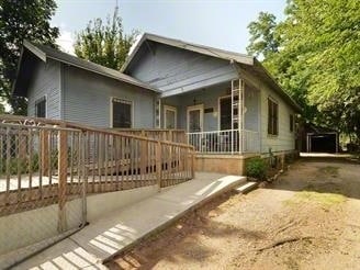 Primary Photo Of 2335 E Cesar Chavez St, Austin Freestanding For Lease