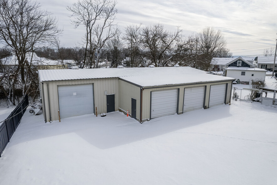 More Photos Of 12 A Cattlemans Ln, Berryville Warehouse For Lease