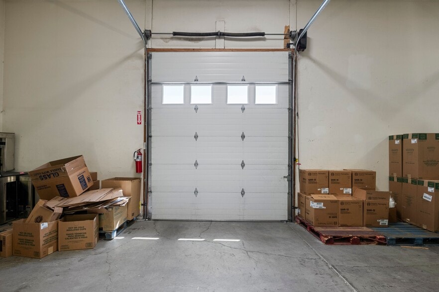 More Photos Of 216 W 4860 S, Salt Lake City Service For Sale