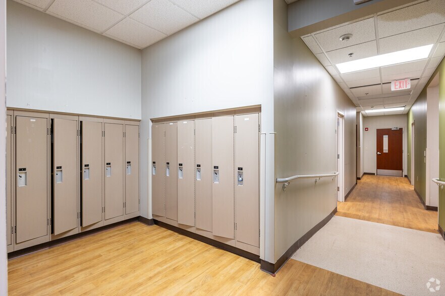 More Photos Of 5901 Delmar Blvd, Saint Louis Apartments For Lease