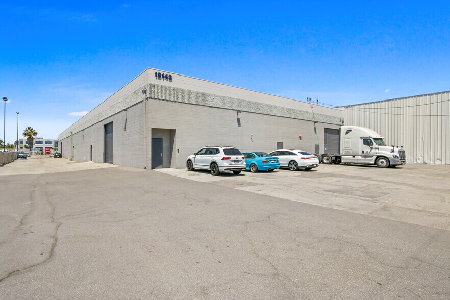 More Photos Of 19143 S Hamilton Ave, Gardena Warehouse For Sale