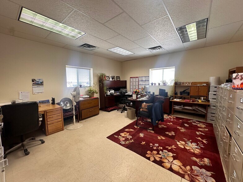 More Photos Of 333 Wildcat rd, La Barge Light Distribution For Sale