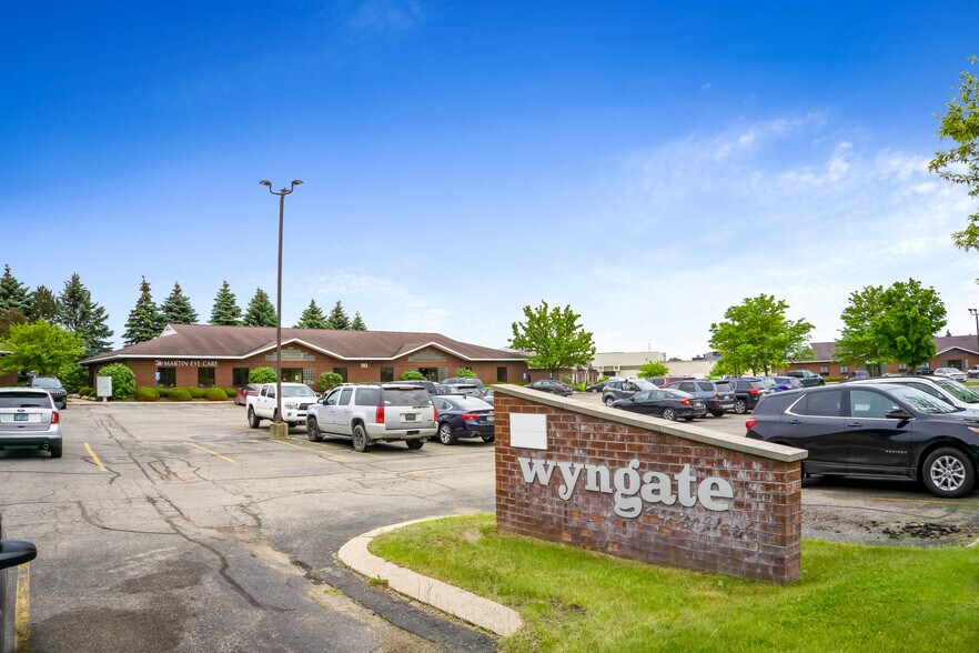More Photos Of 106 S Greenville West Dr, Greenville Medical For Lease