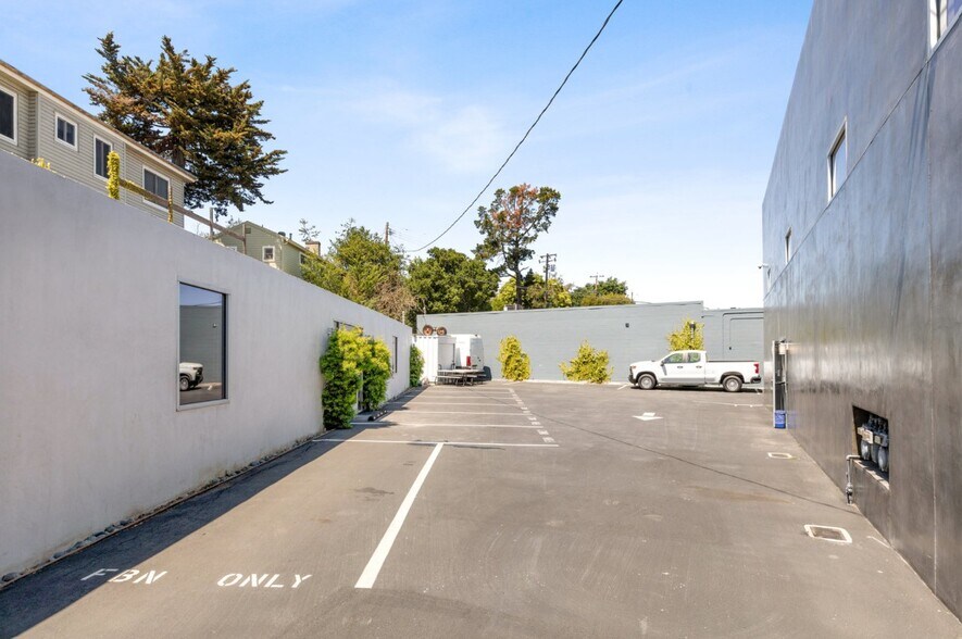 Primary Photo Of 380-388 El Camino Real, San Carlos Office For Lease