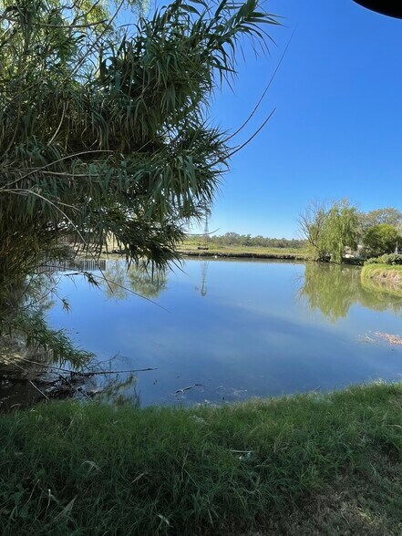 More Photos Of 1804 E College Blvd, Roswell General Retail For Sale