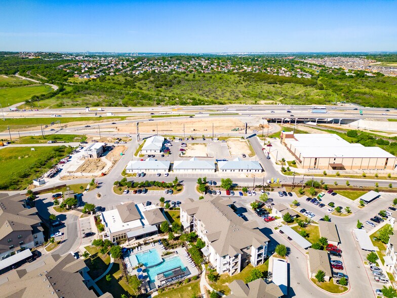 More Photos Of 7323 N Loop 1604 E, San Antonio Office For Sale