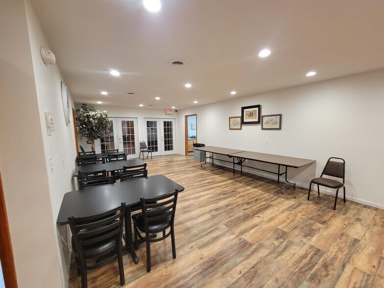 More Photos Of 38404 Road 719, McCook Office For Sale