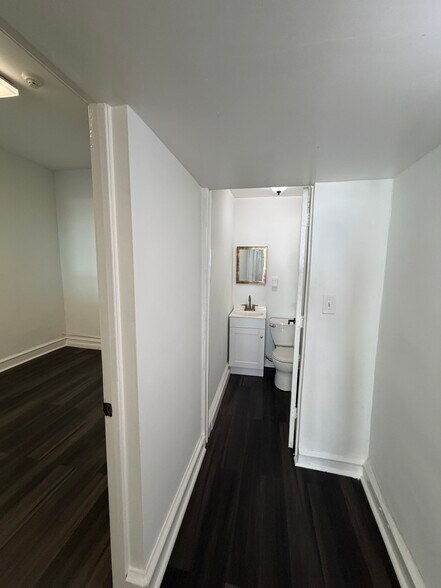 More Photos Of 5550 Morris St, Philadelphia Storefront For Lease