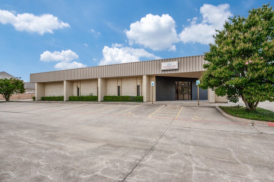 More Photos Of 2345 S State Highway 121, Lewisville Flex For Sale