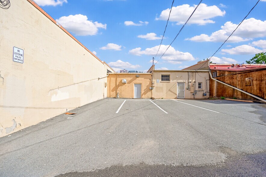 More Photos Of 1005 S St Francis Rd, Santa Fe General Retail For Sale