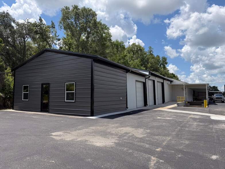 More Photos Of 301 Charlie Griffin Rd, Plant City Flex For Lease