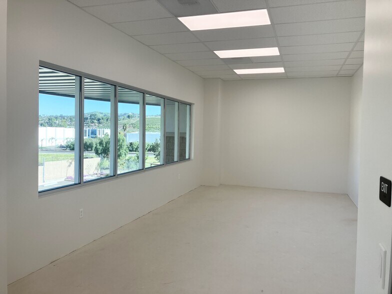 More Photos Of 22040 Valley Blvd, Walnut Medical For Sale