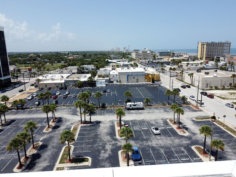 More Photos Of 501 N Grandview Ave, Daytona Beach Medical For Lease