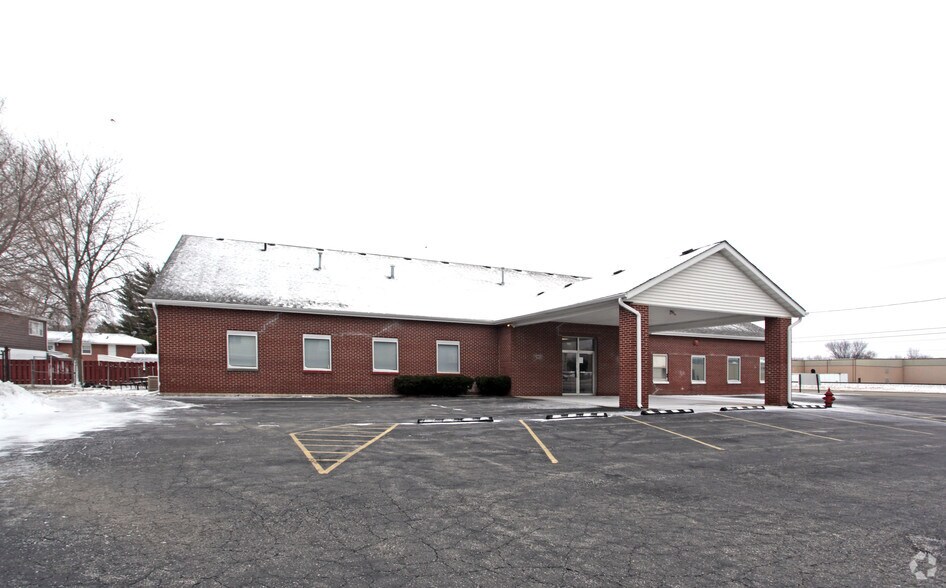 More Photos Of 901 Route 34, Plano Medical For Sale