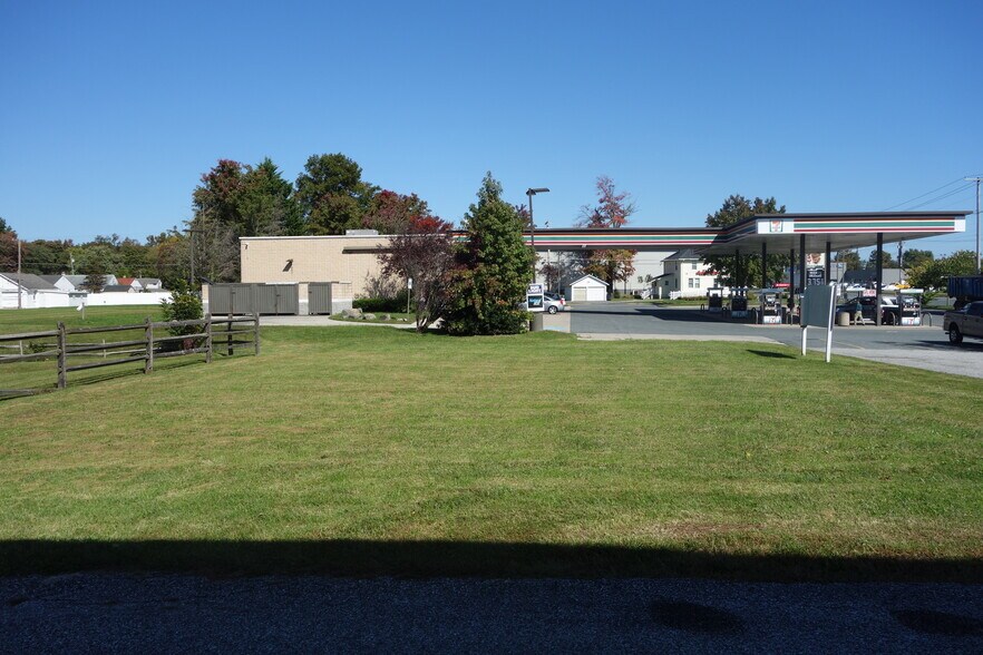 More Photos Of 614 S Philadelphia Blvd, Aberdeen Auto Repair For Sale