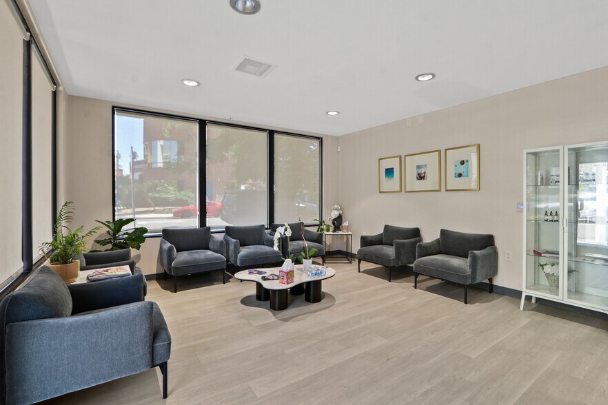 More Photos Of 175 S Harbor Blvd, Anaheim Medical For Lease