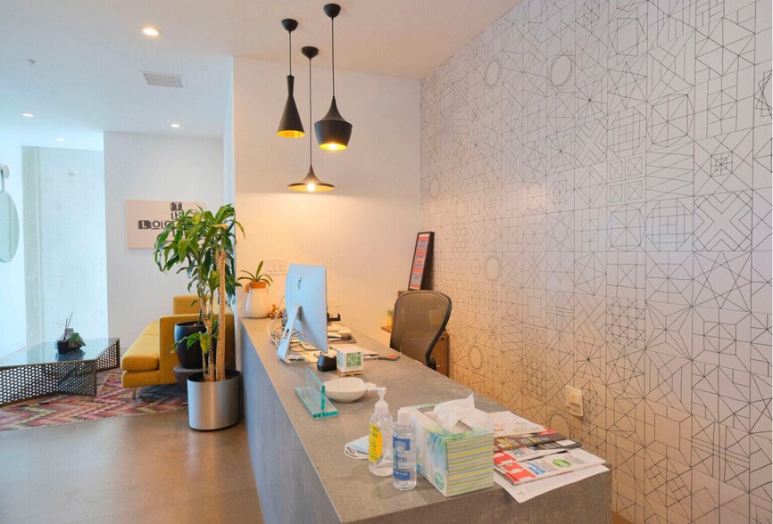 More Photos Of 855 Douglas St, El Segundo Loft Creative Space For Lease