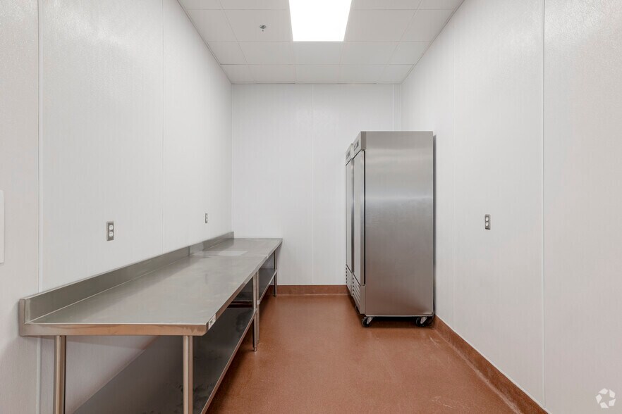 More Photos Of 7119-7129 E Shea Blvd, Scottsdale General Retail For Lease