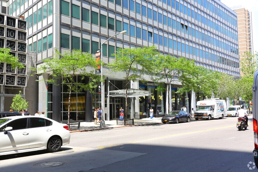 More Photos Of 200 Pearl St, New York Apartments For Lease
