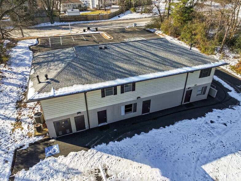 More Photos Of 1502 Featherstone Rd, Woodbridge Medical For Sale