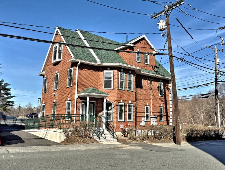 Primary Photo Of 44 Montvale Ave, Stoneham Office Residential For Sale
