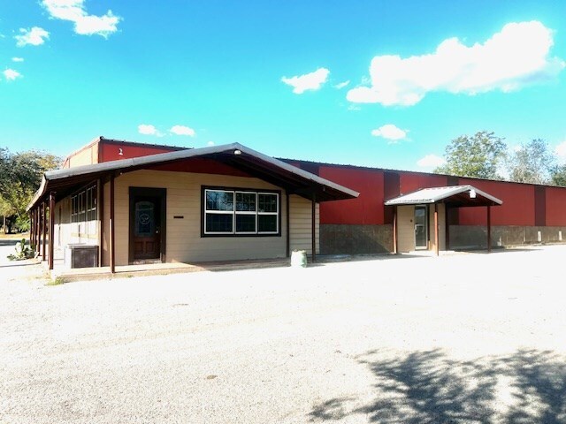 More Photos Of 4712 N Business 181, Beeville Freestanding For Sale